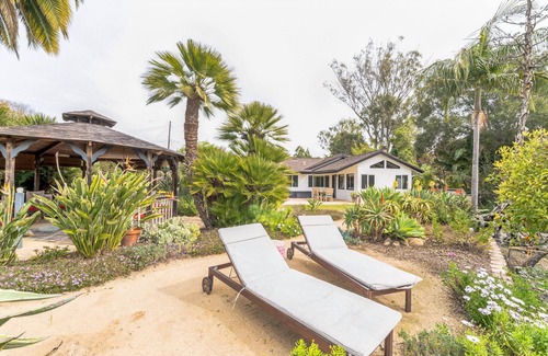 County Property Casa | Backyard Oasis in Santa Barbara