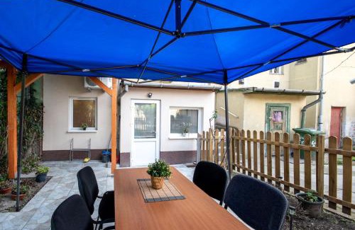 Zuglo Apartamento | Backyard - Quiet Sleep - Sunny