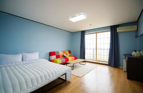 Byeonsan Casa | Bada Jeonmang With Hill Pension