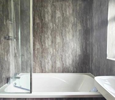 Brackley Apartamento | Badger Haven, Apartment 4