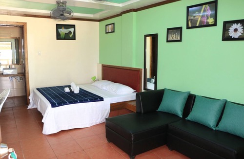 Puerto Galera Complejo | BADLADZ Beach & Dive Resort - King Ocean Suite