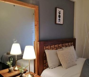 Baguio Apartamento | Baguio Bristle Ridge 2BR Condo with balcony & wifi