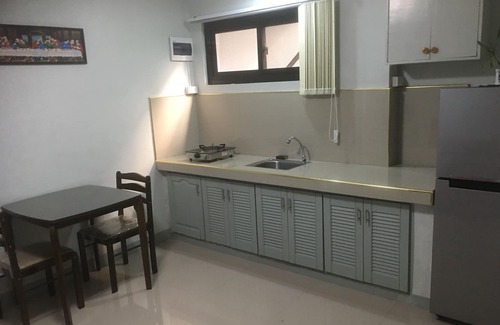 La Trinidad Apartamento | Baguio City Area - Modern suburban living outside of Baguio.