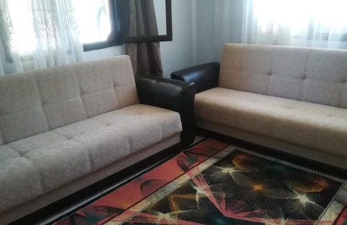 Aliaga Apartamento | Bahçeli deniz kenarında daire