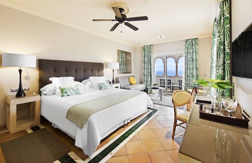 Costa Adeje Hotel | Bahia del Duque
