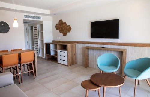 Akumal Complejo | Bahia Principe Grand Tulum - All Inclusive