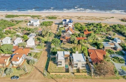 Piriapolis Casa | BAHIA SAN FRANCISCO, casa Horneros, Piscina Climatizada, 3 Dorm, Uruguay