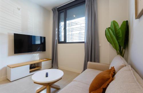 Cadiz Apartamento | BAHIA Suites by Cadiz4Rentals