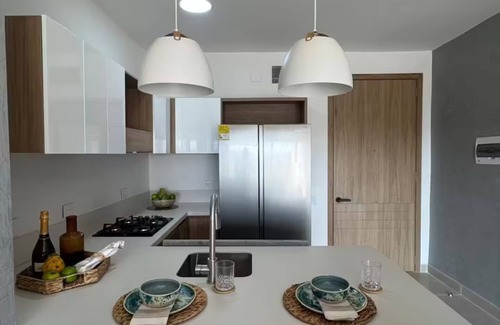Zona Norte Apartamento | Baia Kristal: lujoso apto 3 hab & vista top