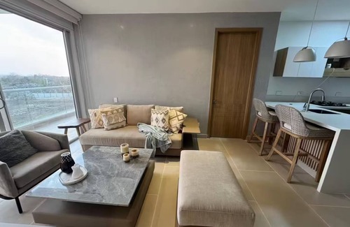 Zona Norte Apartamento | Baia Kristal: lujoso apto 3 hab & vista top