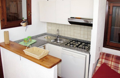 Santa Reparata Apartamento | Baia Santa Reparata - Bilo 3 by Interhome