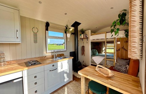 Horncastle Otro | Bain View Glamping