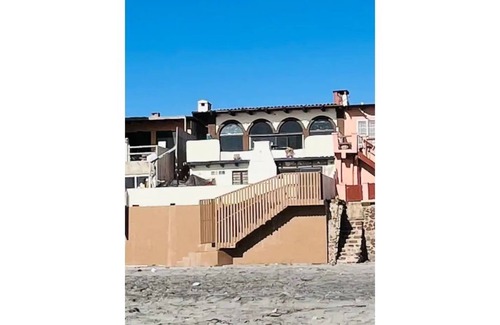 Uxmal Casa | Baja Malibu beach house