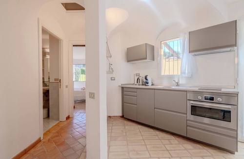 Baja Sardinia Villa | Baja Cerdeña - Cala dei Ginepri, Villa a 80 m de la playa
