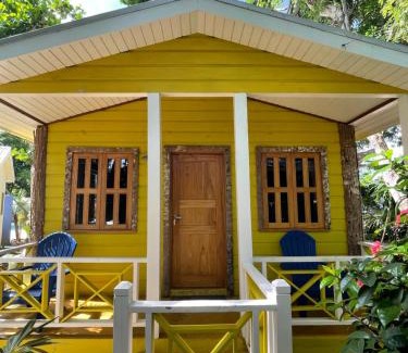 West End Cabina | Bak A Yaad