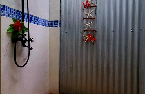 West End Cabaña | Bak A Yaad Overt Green Cottage