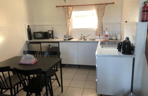 Mauron Casa | Bakers Cottage near broceliande forest