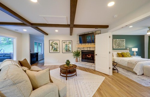 Bakersville Casa | Bakersville Sanctuary with Stunning Scenery, Hot Tub