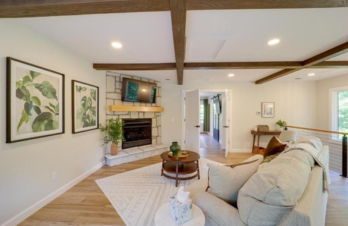 Bakersville Casa | Bakersville Sanctuary with Stunning Scenery, Hot Tub