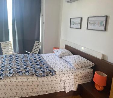 Maria Chiquita Apartamento | Bala Beach Paradise 1-bedroom Fully Equipped apt.