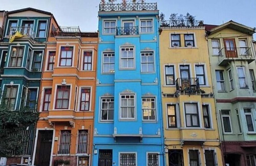 Balat Apartamento | BALAT TARİHİ DOKUSUNDA KEYİFLİ KONAKLAMA PINK HOME 5