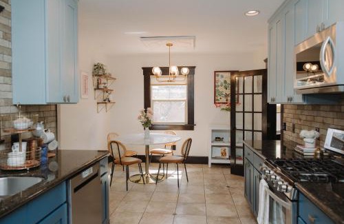 North Park Casa | Balboa Mansion, Spacious 6br W Hot Tub & Backyard