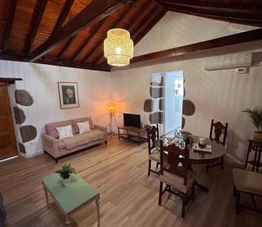 Tejeda Apartamento | Balcón Néstor Álamo II
