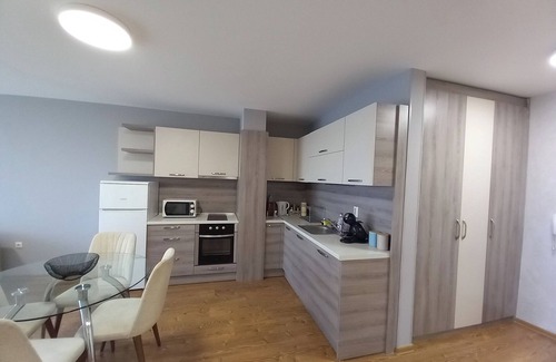 Balchik Apartamento | BALCHIK PERLA Apartament cu dotari complete si vedere la mare, 900 m de plaja.