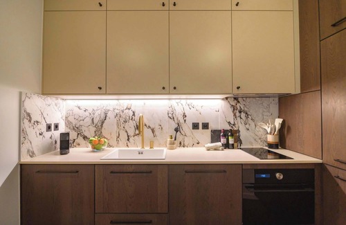 Faubourg-du-Roule Apartamento | Balcon Champs Elysees