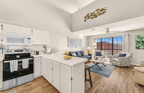 Summer Breeze Condominio | Balconies with a Gulf View HS 54-302