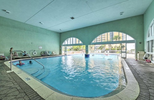 Miramar Beach Apartamento | Balcony and Beach Access Oceanfront PCB Condo