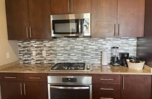 Downtown Las Vegas Condominio | Balcony Luxury High Rise Downtown Fremont Casinos