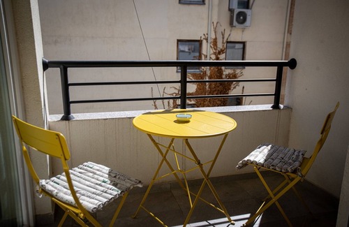 Ohrid Apartamento | Balcony Parking City Center APT in Ohrid Near Lake