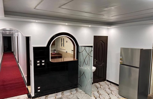 Kafrat al Jabal Apartamento | Balcony Pyramids view