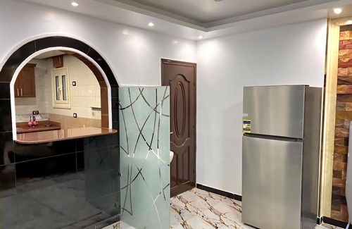 Kafrat al Jabal Apartamento | Balcony Pyramids view