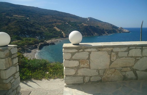 Apollonas Apartamento | Balcony to Aegeon 3