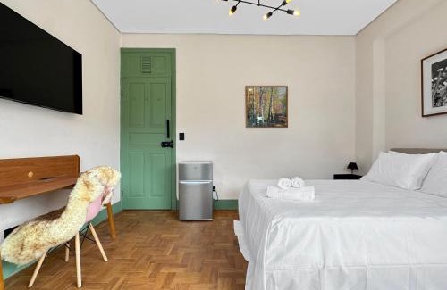 Abernessia Apartamento | Balcony Wi-Fi Commercia Center Home Office Space