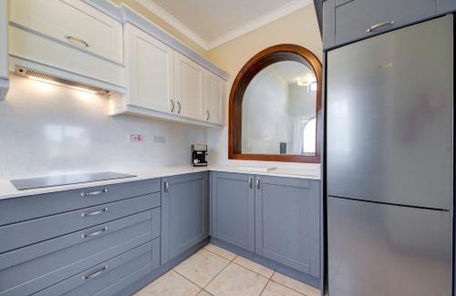 Santa Maria Estate Villa | Baldacchino Holiday Villas