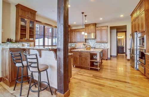 Woodmoor Casa | Baldy Mountain Overlook: casa adosada de 4 dormitorios / 4 baños en Breckenridge, capacidad para 14