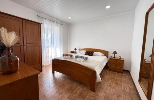 Capelas Casa | Baleeiro do Cais:Harbour House, Fishing, Fireplace