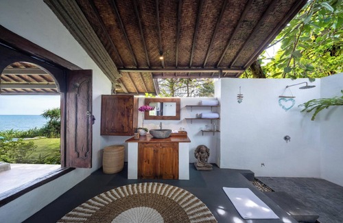 Tanjungbenoa Villa | Bali Amori Vista