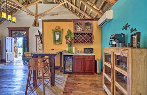 Tropic Apartamento | 'Bali House' Tranquil Merritt Island Oasis!