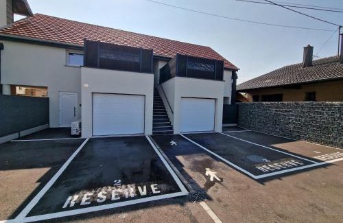 Muntzenheim Apartamento | BALI SPA-4 Pers-Jacuzzi-Parking-Jardin-Clim-Colmar
