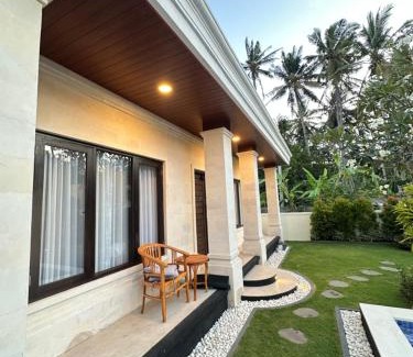 Jasri Casa | Bali Tropical and Relax