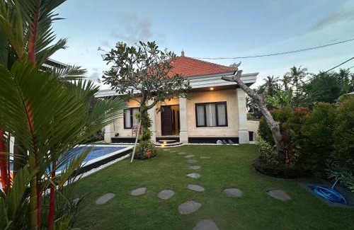 Jasri Casa | Bali Tropical and Relax