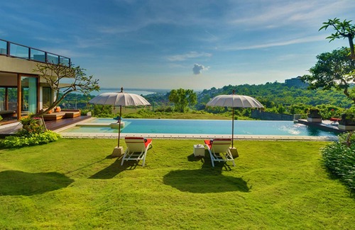 Bukit Villa | Bali Villa 1029: Where Luxury Meets the Sky