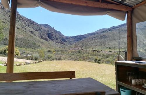 Op-die-Berg Apartamento | BaliesGat Accommodation and Camping