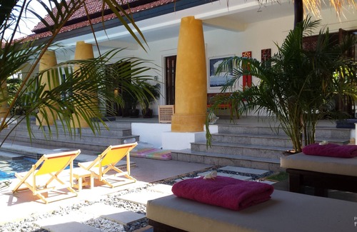 Nong Kae Villa | Villa balinesa alquiler a largo plazo