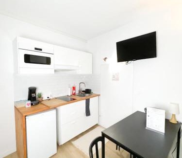 Les Arceaux Apartamento | Balisier Studio avenue de Lodève
