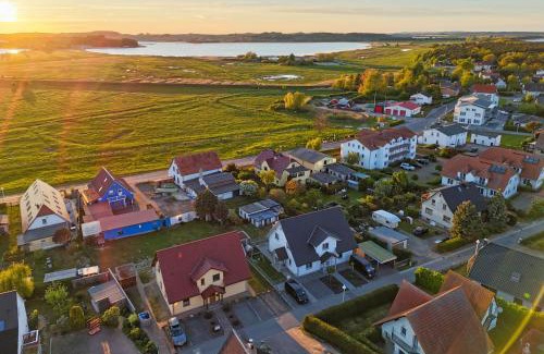 Thiessow Apartamento | Balkon mit Meerblick, gratis Nutzung vom AHOI Erlebnisbad und Sauna in Sellin - Haus De niege Wech FeWo 03